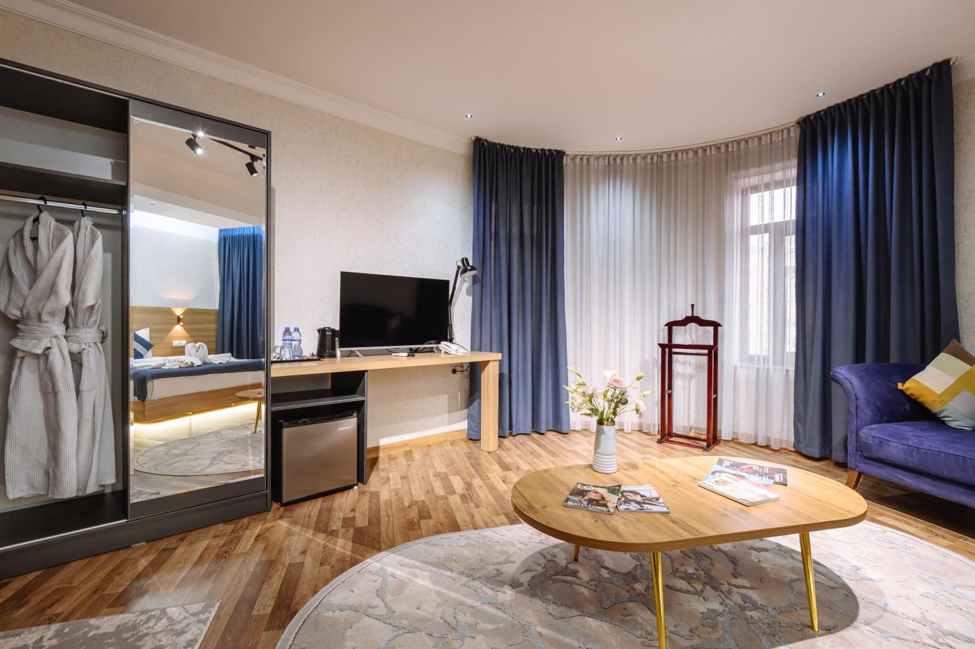 Sofiya Tashkent Hotel ภายนอก รูปภาพ