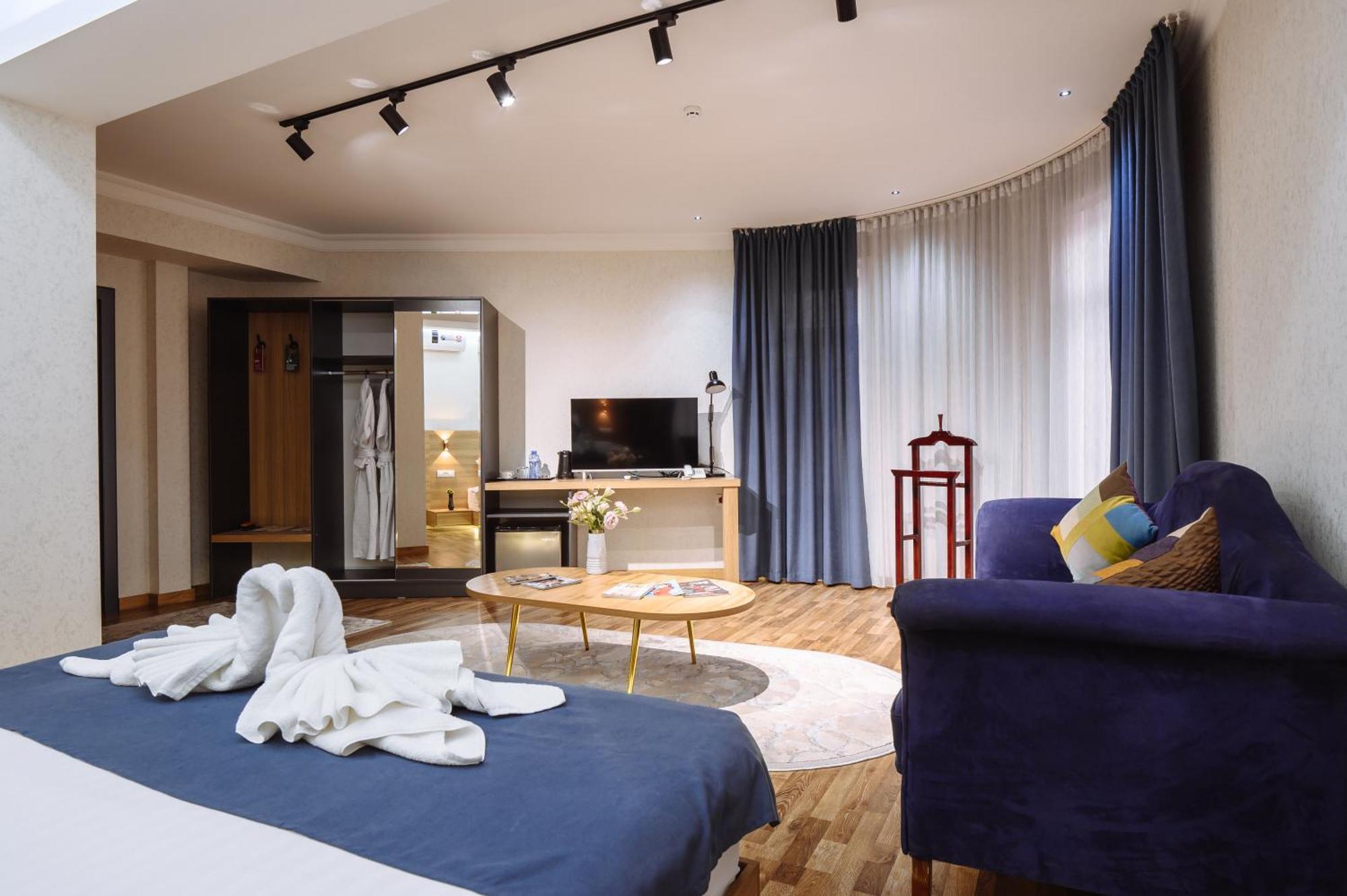 Sofiya Tashkent Hotel ภายนอก รูปภาพ