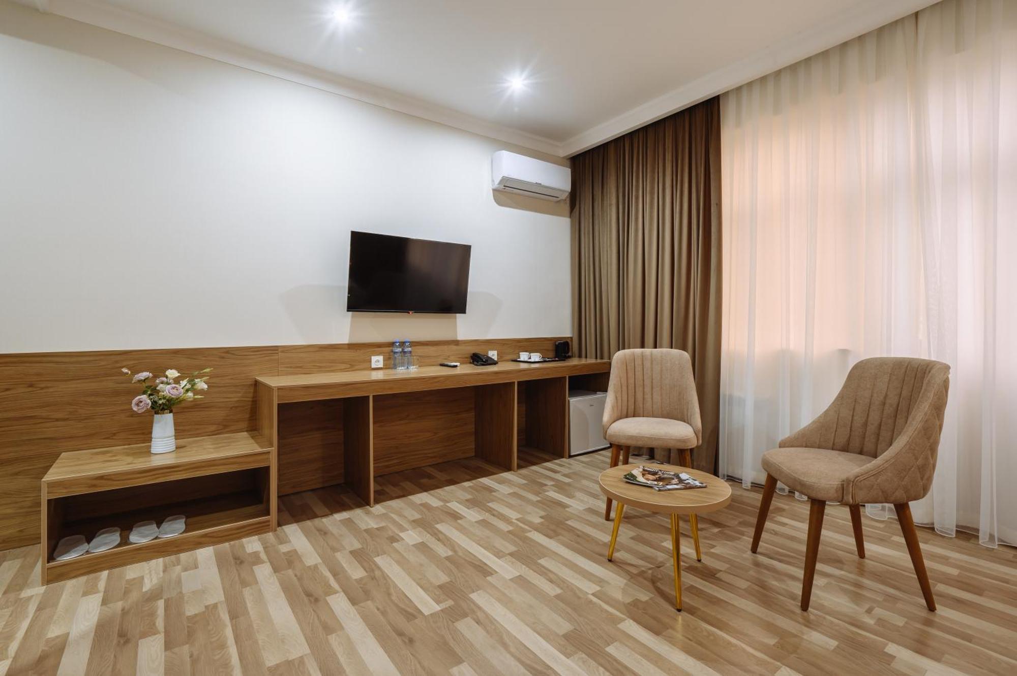 Sofiya Tashkent Hotel ภายนอก รูปภาพ