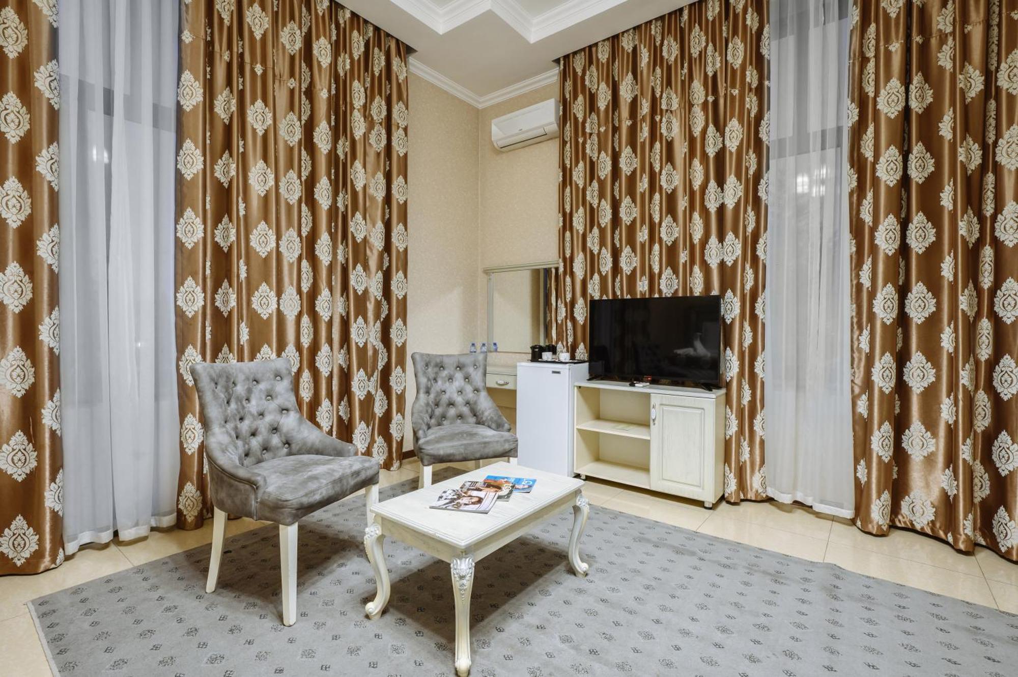 Sofiya Tashkent Hotel ภายนอก รูปภาพ